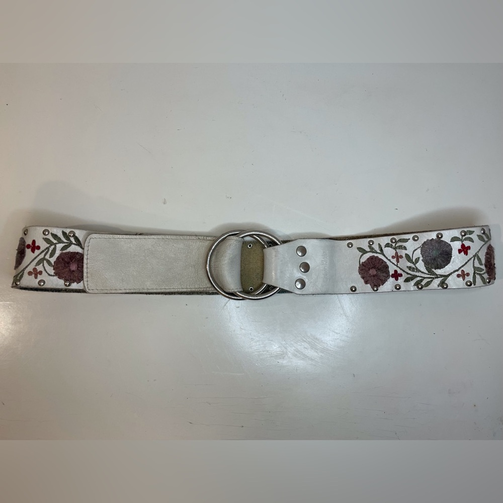 Calvin Klein Y2K Boho Floral Embroidered White Genuine Leather Belt Size M